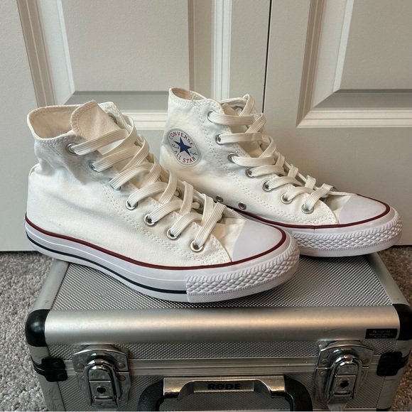 Converse Shoes - Converse Unisex-Adult Chuck Taylor All Star Seasonal Canvas High Top Sneaker